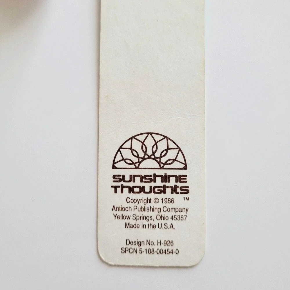 Vintage 80s Puppy Hug Bookmark Maltipoo Cavapoo tan, 1986 Antioch Sunshine H-926